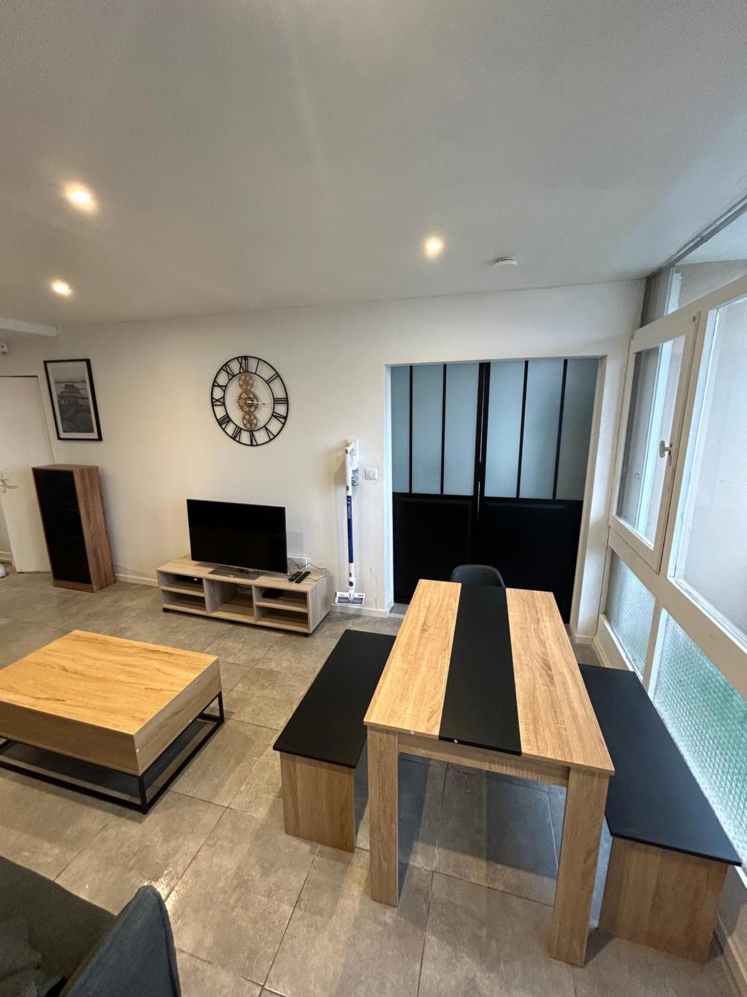 Appt 3Pieces Centre Ville 比斯卡罗斯 外观 照片